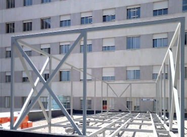 Estructuras Auxiliares. ESTRUCTURAS METÁLICAS FRUTOS