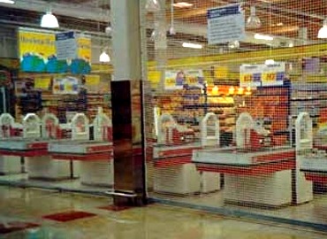 Cierre de Cajas para Hipermercados. ESTRUCTURAS METÁLICAS FRUTOS
