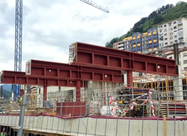 Hospital. ESTRUCTURAS METÁLICAS FRUTOS